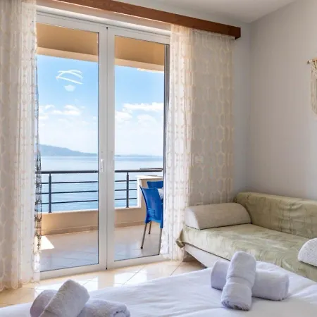 公寓 Serenity Seaview *