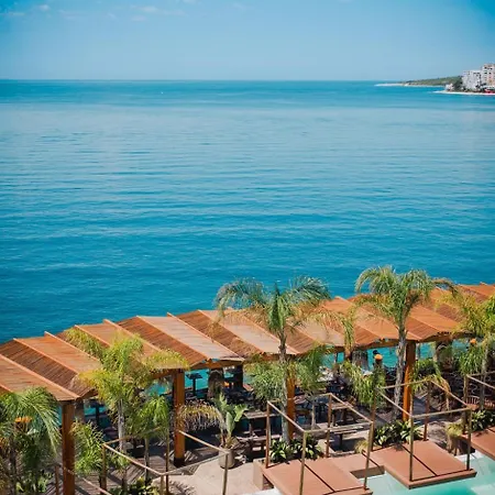 Serenity Seaview * Sarandë